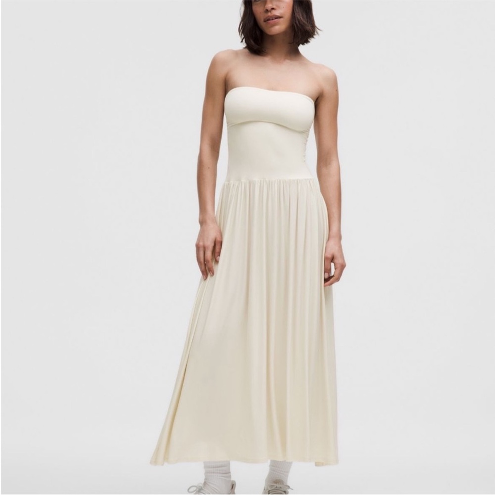 Lululemon 2 in 1 Maxi Dress in light ivory size XL